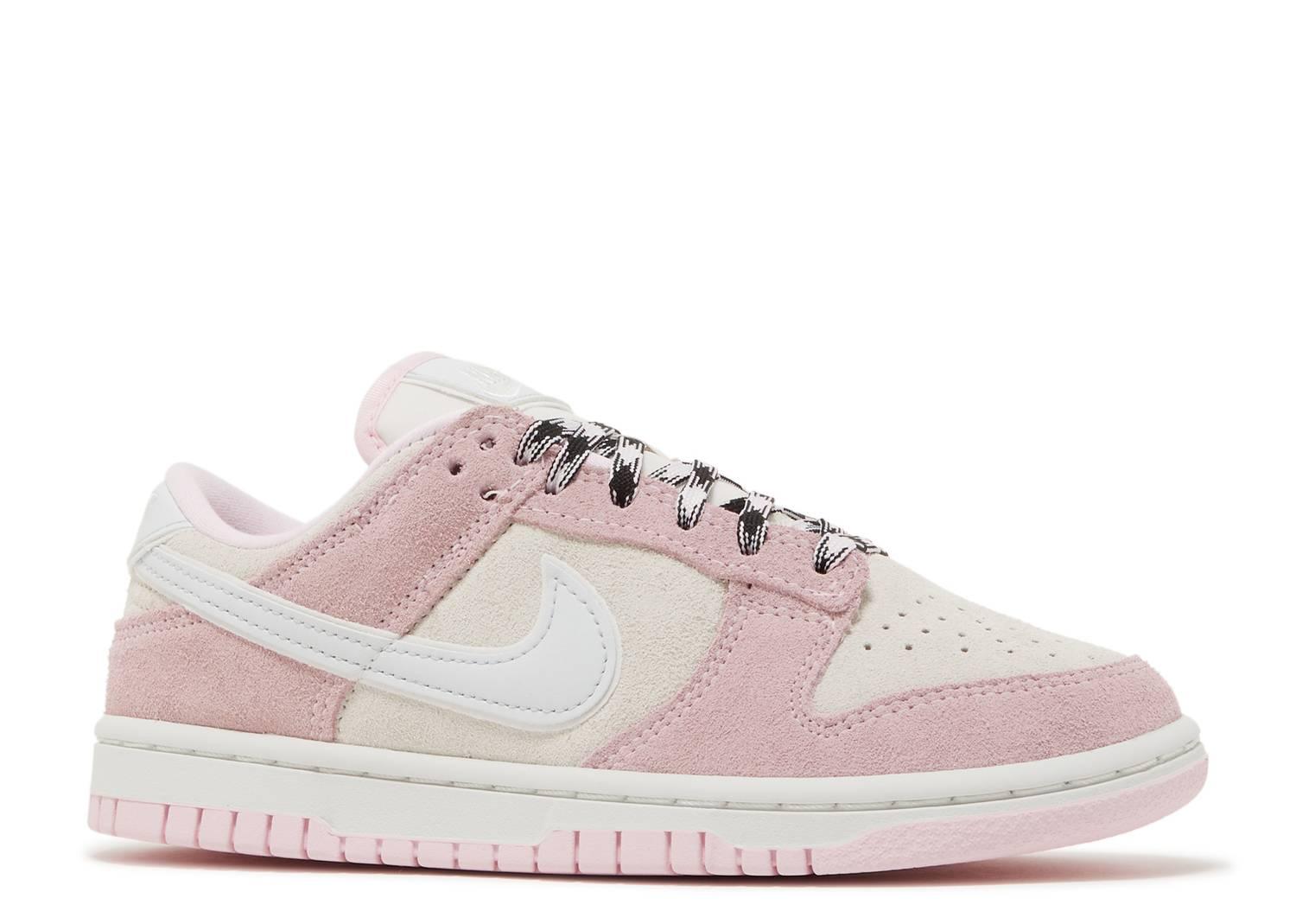 NIKE DUNK LOW LX 'PINK FOAM' (W) - Kicksinto